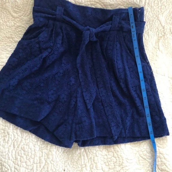 🎉SALE🎉 G by Giuliana Rancic Blue Lace Women’s Short Sz 6 - Picture 4 of 8